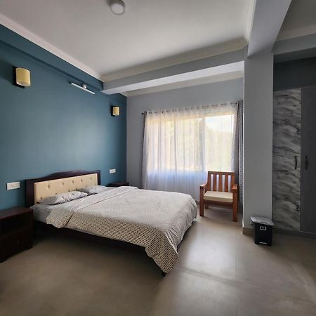 Cafe Sola Bnb ชิลลอง ภายนอก รูปภาพ