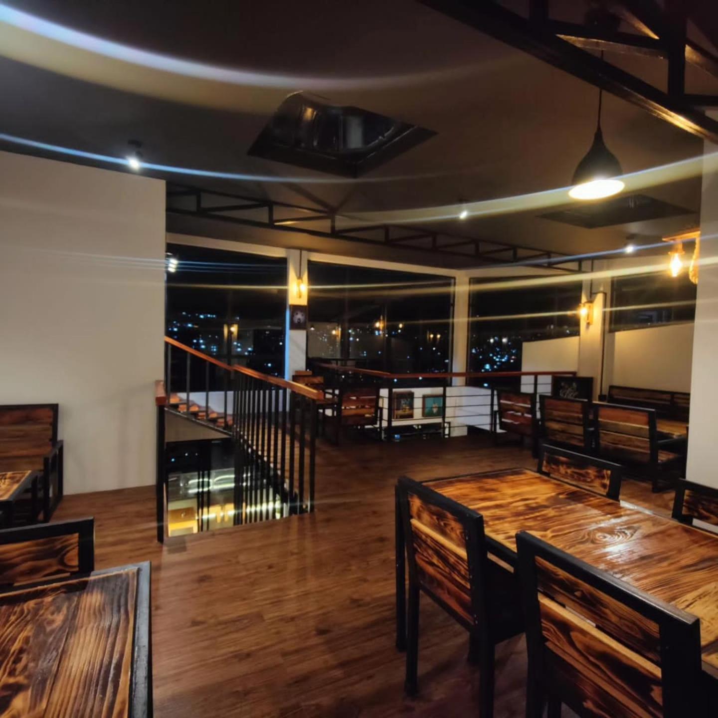 Cafe Sola Bnb ชิลลอง ภายนอก รูปภาพ